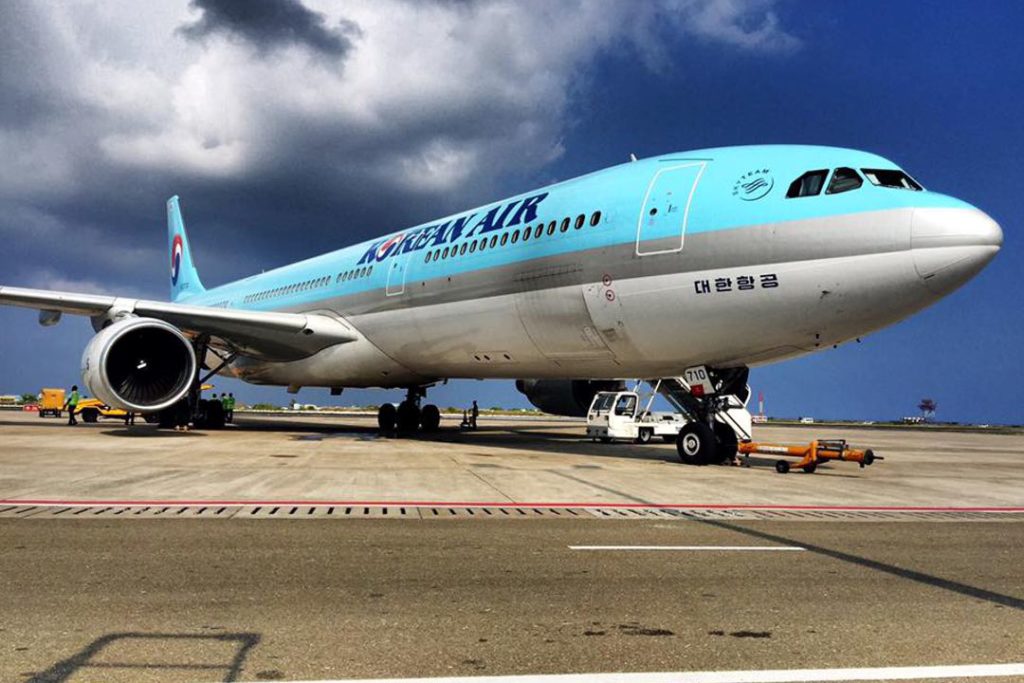 Airline Review: Korean Air – the island logic