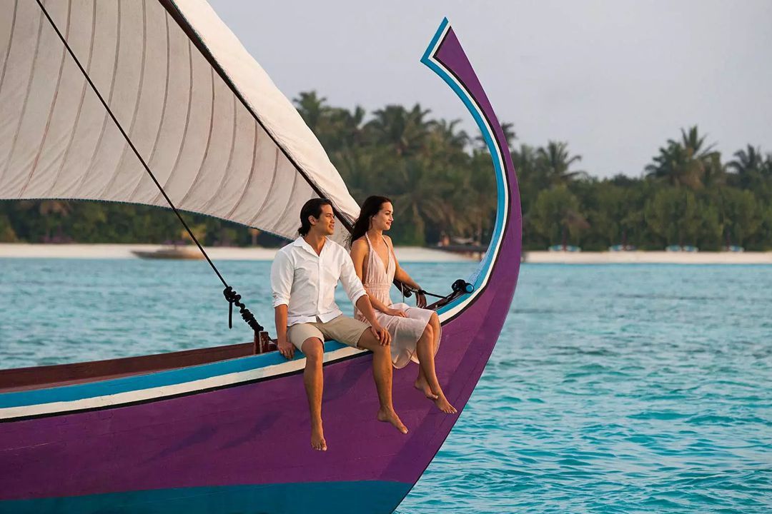best maldives boat tours